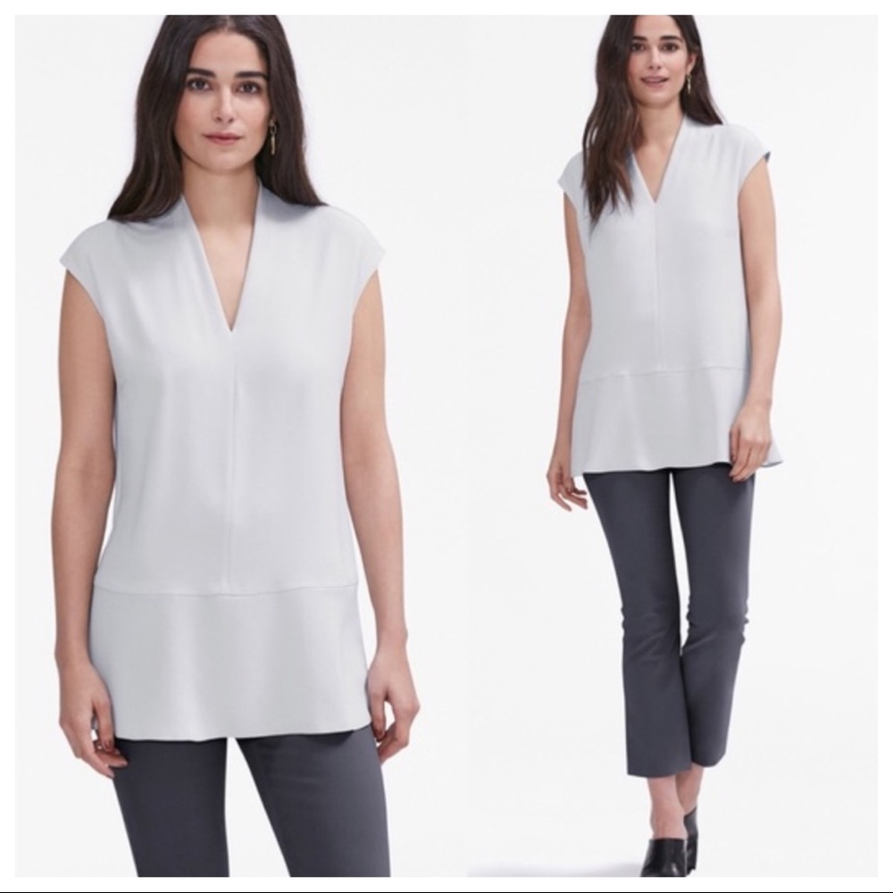 MM LaFleur Bella v-neck tunic blouse in blue mist